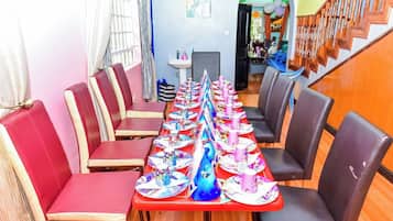 Banquet hall