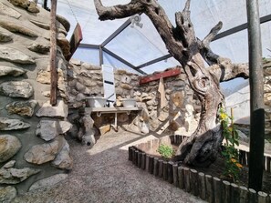 Family Room, Garden View | Bathroom | Shower, free toiletries, towels, toilet paper - Fiume Bush Camp Namibia (Grootfontein)