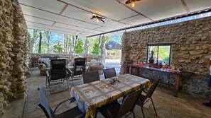 Outdoor dining - Fiume Bush Camp Namibia (Grootfontein)