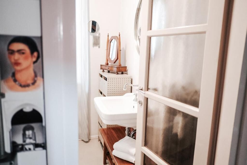 Apartment, Balcony, City View | Bathroom