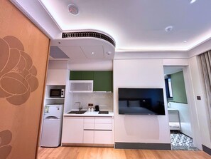 基本客房 | 客房內保險箱、熨斗/熨衣板