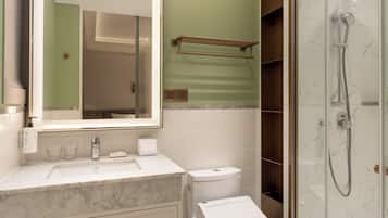Basic Room | Bathroom