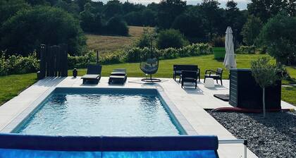 FAMILLE & ESPACE charming renovated character house for 8 people