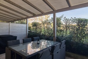 Outdoor dining - Villa Archi deluxe by Garda FeWo (Polpenazze del Garda)