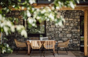 Apartment im Farmhouse | Ulkoruokailutilat