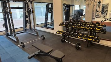 Family Apartment, Balcony, Bay View | Fitness facility