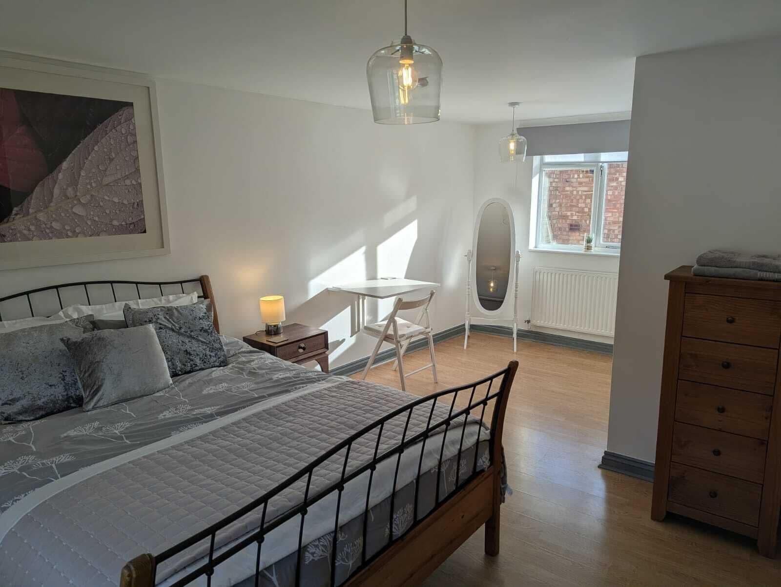 Desk, iron/ironing board, travel crib, WiFi