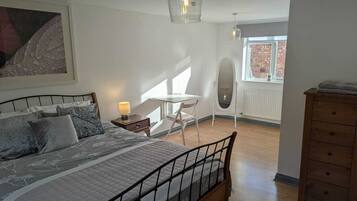 Desk, iron/ironing board, travel crib, WiFi