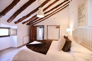 1 bedroom, free WiFi - Stylish 1 Bedroom Apartment in Alhama de Granada (Alhama de Granada)