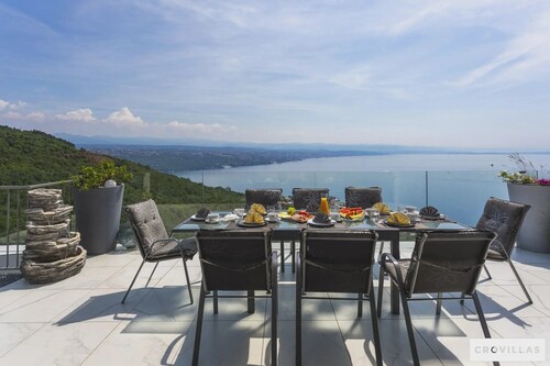 Villa Diamond in Opatija - Crovillas