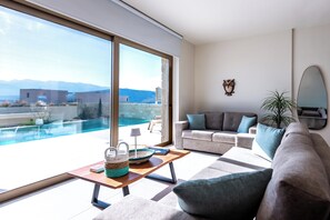 Living area - Elpida Luxury Villa, Private Pool, Fantastic View (Chania)