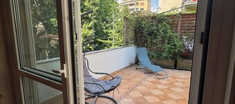 Milan Downtown: 100sq house with terrace and parking