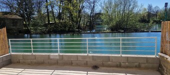 Haus am Wasser â Dun-sur-Meuse â WLAN â Voller Komfort
