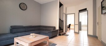 **House by the Water – Dun-sur-Meuse – Wi-Fi – All Comforts**