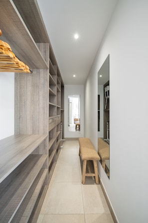 Interior - L`Elysium -Terrace-Jacuzzi- AC-3 Parking -220 sqm (Menton)