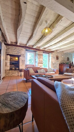 Family homes in the heart of nature with swimming pool