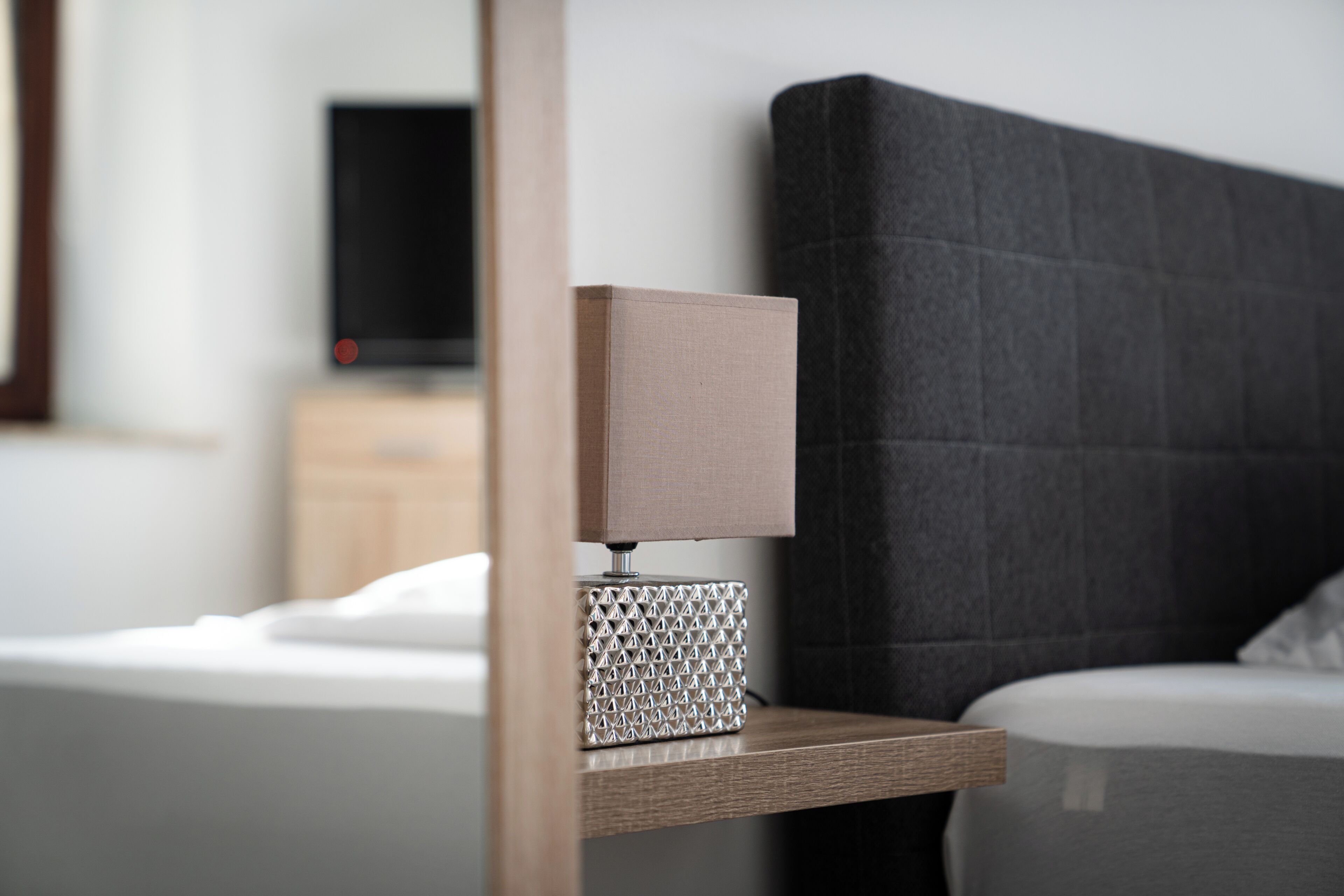 デスク、WiFi (無料)