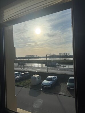 Basic Double Room | Interior - Hotel am Hafen Leverkusen (Leverkusen)