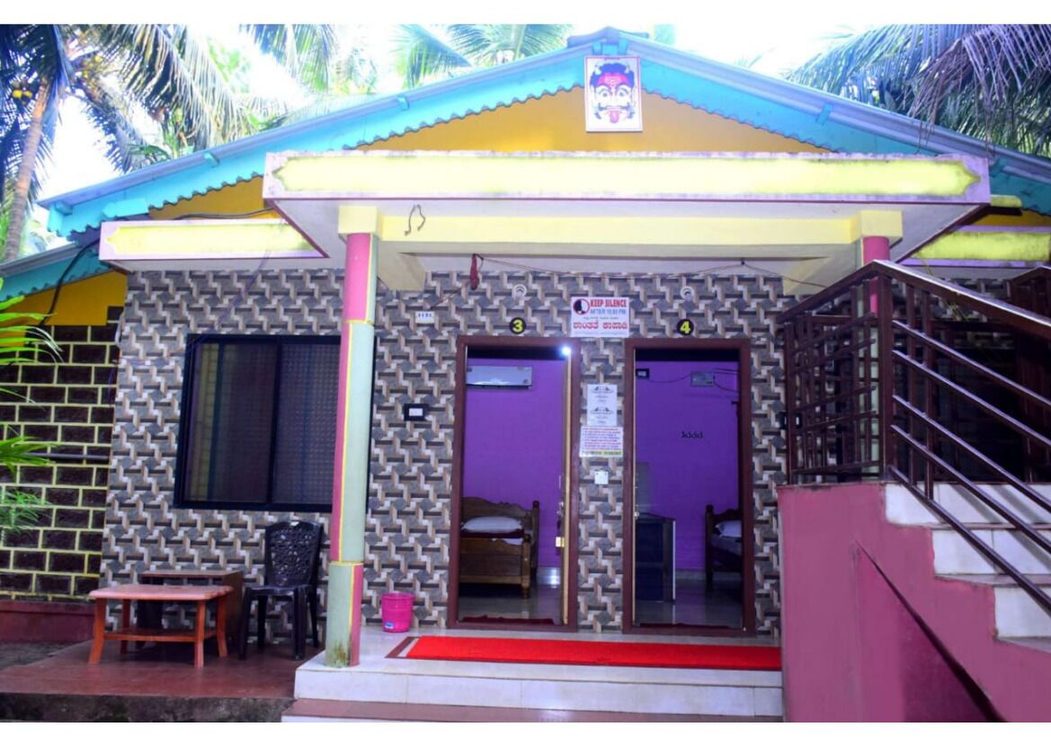 Family Room, Balcony | Exterior detail