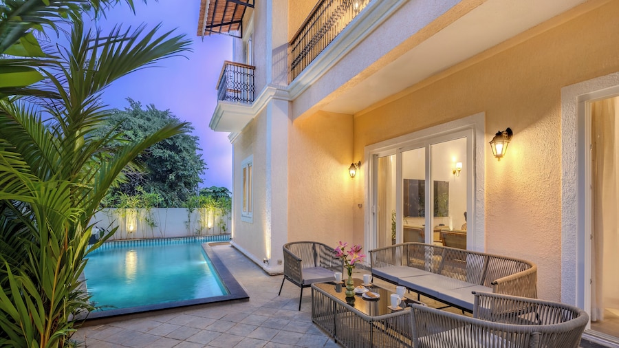 Elivaas Casa Zyra 4 BHK villa