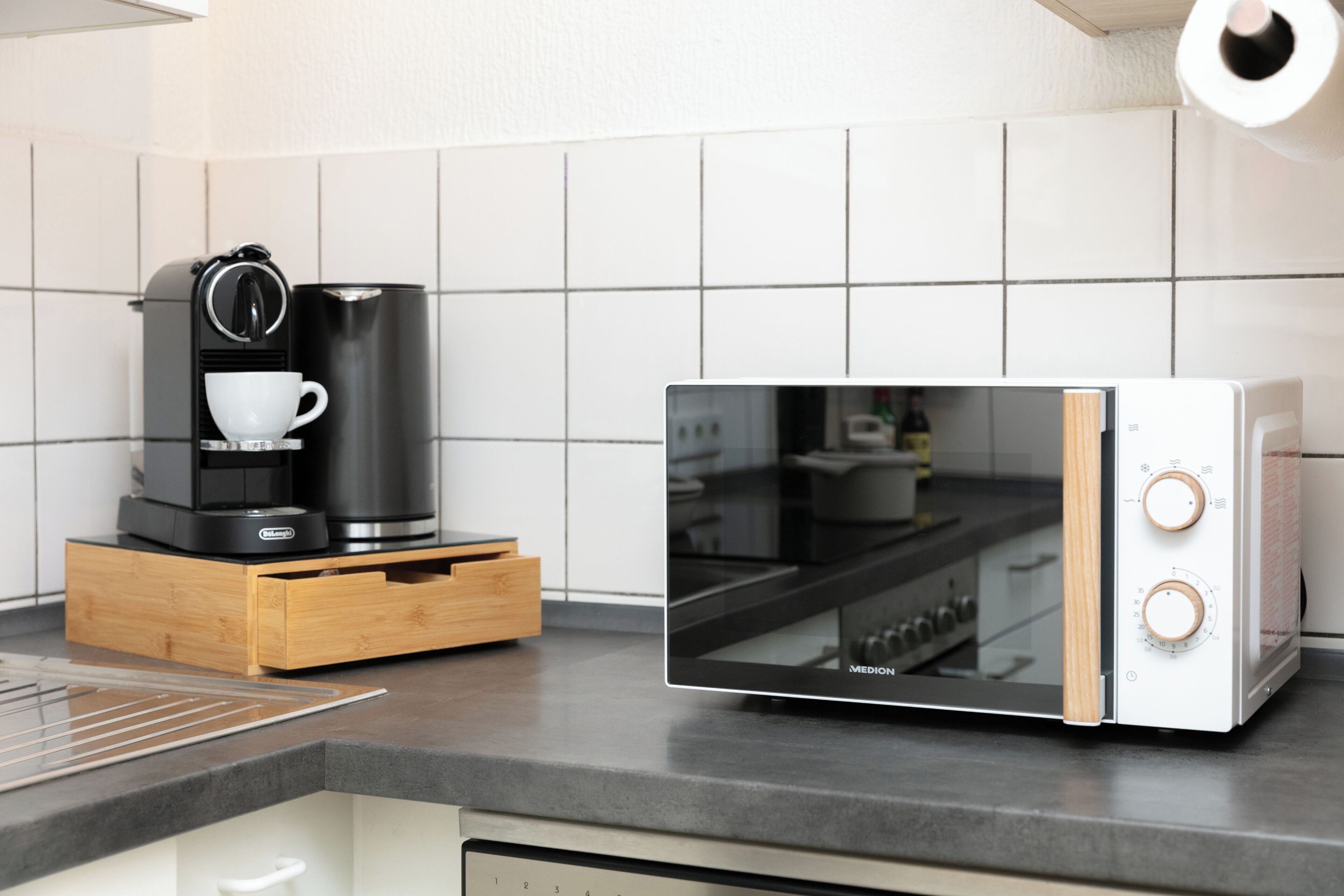 Deluxe-Maisonette, 1 Schlafzimmer, Küche, Kanalblick | Eigene Küche | Großer Kühlschrank, Mikrowelle, Herdplatte, Geschirrspüler