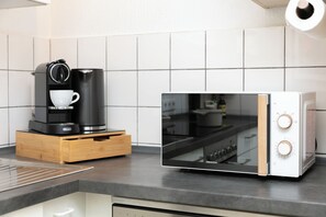 Deluxe Duplex, 1 Bedroom, Kitchen, Canal View | Private kitchen | Full-size fridge, microwave, stovetop, dishwasher - CABANA - Oldenburg City Center (Oldenburg)