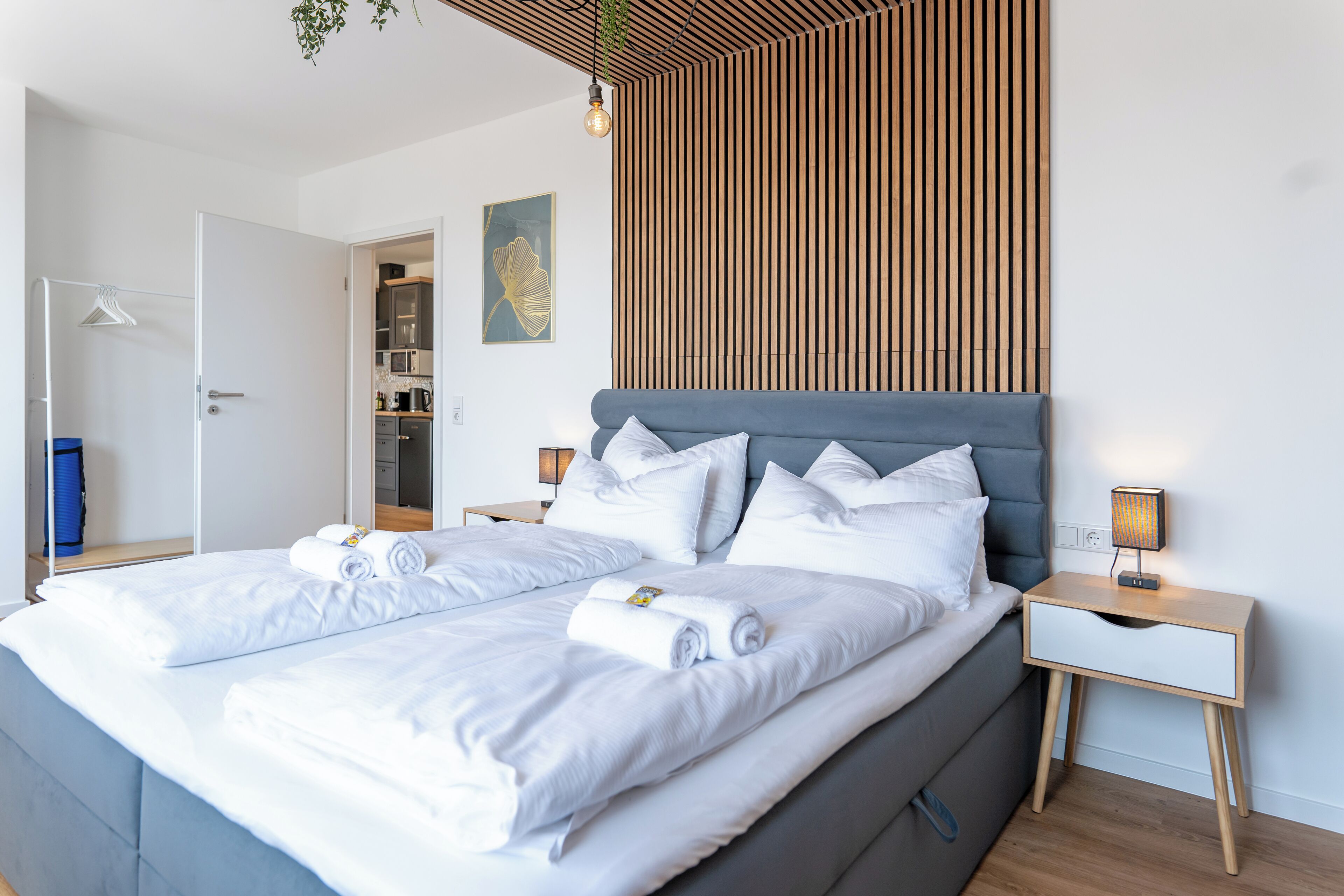 Comfort Apartment, 1 King Bed with Sofa bed, Kitchen, City View | Blackout curtains, free WiFi