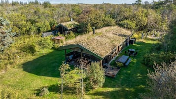 Cabin, 2 Bedrooms, Sauna, Garden View | Outdoor dining