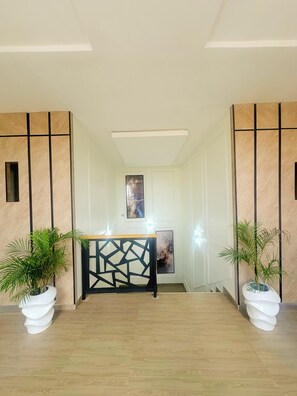 Apartemen Superior, balkon, pemandangan kota | Interior