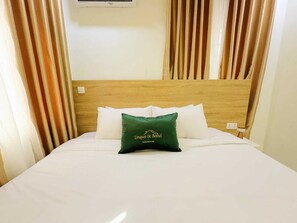 Superior Apartment, Balcony, City View | Desk, laptop workspace, free WiFi - LinQues & Bethel Residences (Ibadan)