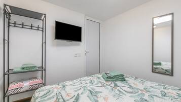 1 camera, Wi-Fi, lenzuola