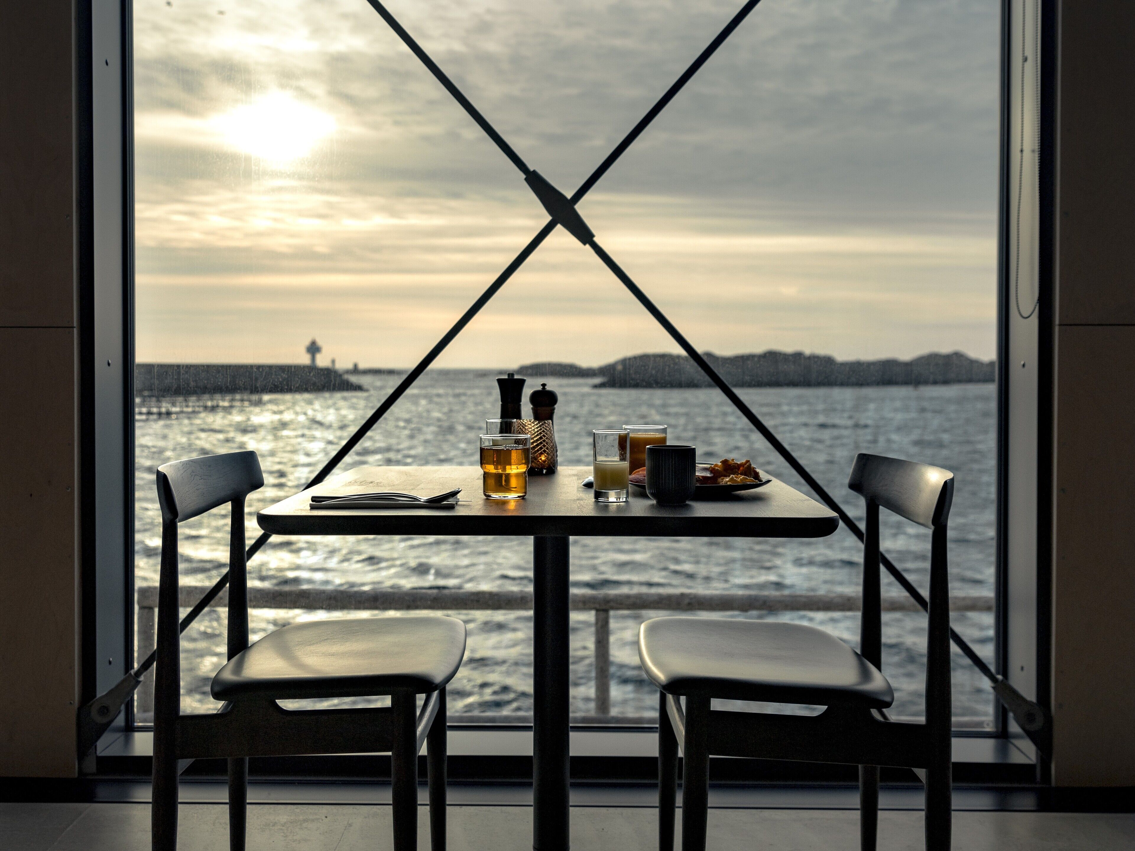 Frokostbuffé hver dag (NOK 300 per person)