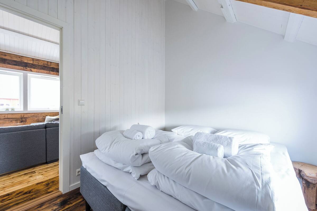 Cabaña, 2 habitaciones, vistas al mar (Nordbua #2) | Tabla de planchar con plancha y wifi gratis