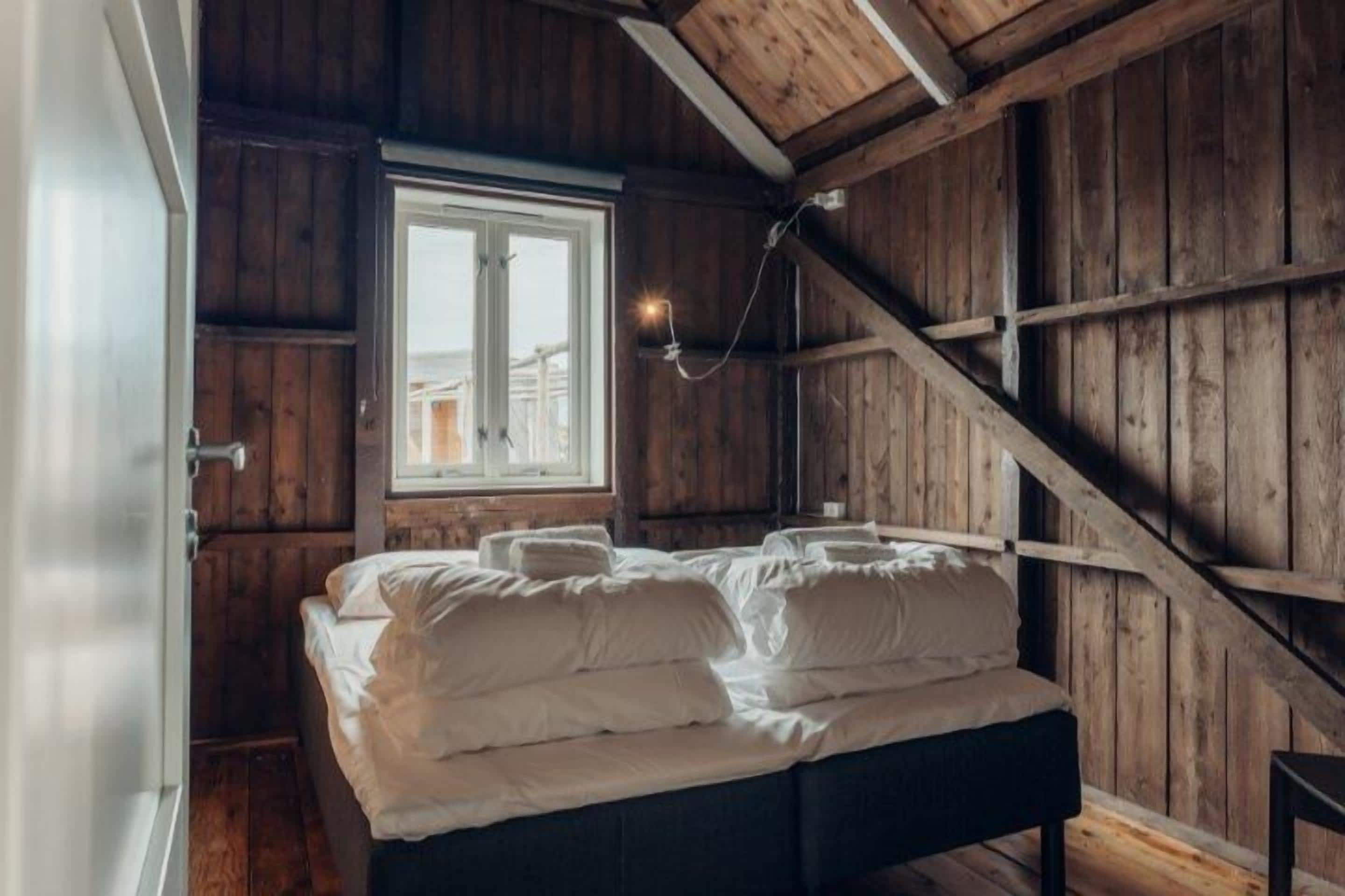 Hytte (Nordbua #4) | Wi-fi (inkludert), individuelt dekorert og sengetøy