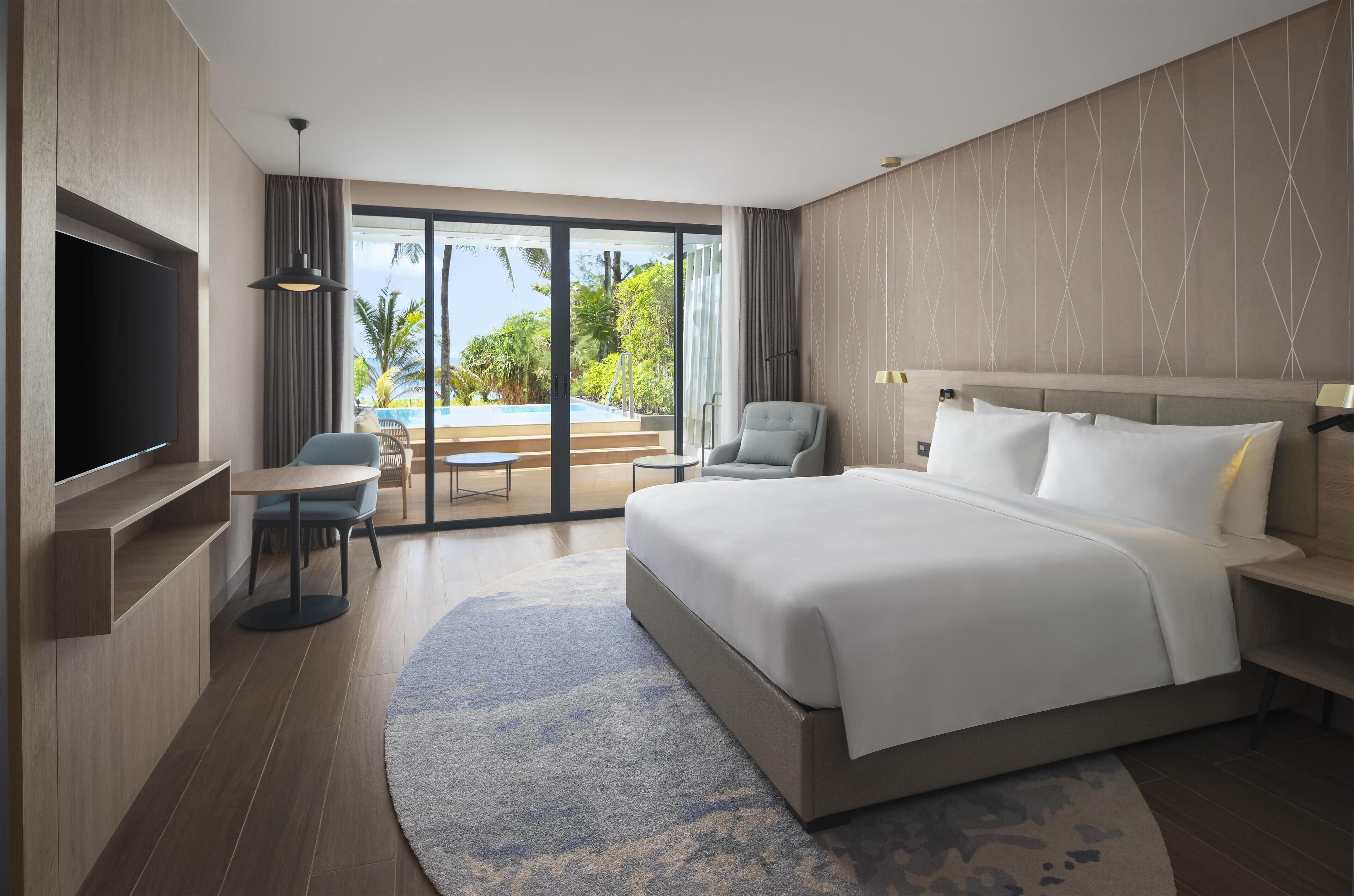 Minibar, caja de seguridad en la habitación y insonorización 