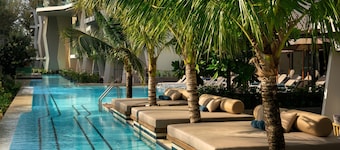 Radisson Blu Resort, Phuket Mai Khao Beach
