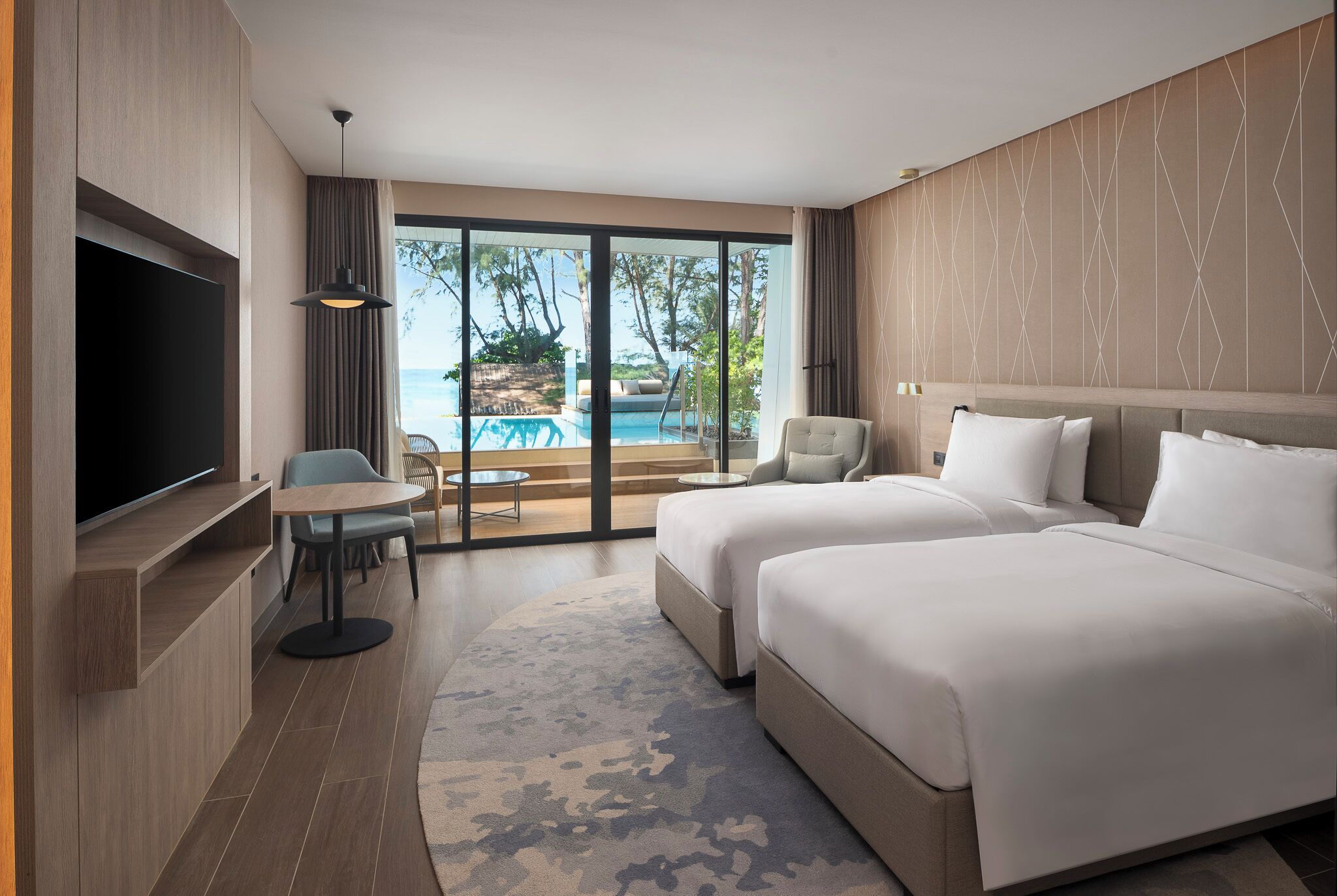 Habitació prèmium, accés a la piscina, primera línia de mar | Minibar, caixa forta a l'habitació i escriptori 