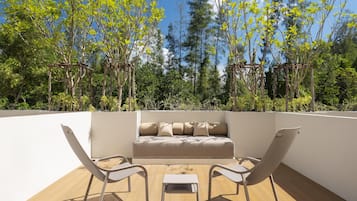 Kamar Superior (With Garden) | Minibar, brankas, kedap suara, dan tempat tidur lipat/tambahan