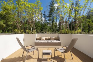 Superior Room (With Garden)