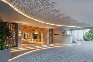 Exterior - Radisson Blu Resort, Phuket Mai Khao Beach (Mai Khao)