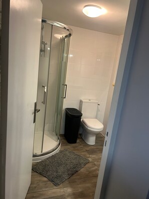 Shower, hair dryer, towels, soap - Le Petit Océan - Studio Trio (Saint-Brevin-les-Pins)