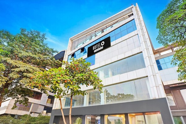 House | Exterior - Super Hotel O Althan Formerly Hotel Niraant (Surat)