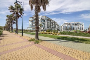 Exterior - Isla Canela Beachfront Apartment – Los Flamencos (Ayamonte)
