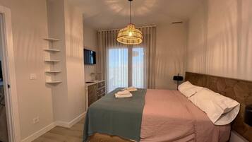 2 slaapkamers, een strijkplank/strijkijzer, wifi, beddengoed