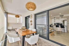 Dining - Isla Canela Beachfront Apartment – Los Flamencos (Ayamonte)