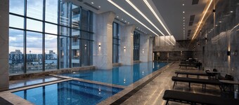 Luxury 3BR Serviced Apartment At Aeon Tower