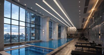 Luxury 3BR Serviced Apartment At Aeon Tower
