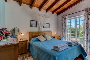 2 bedrooms, bed sheets - Papoula Quinta Velha by GT House (Portimão)