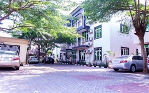 Exterior - Meros Villa Apartment (Lagos)