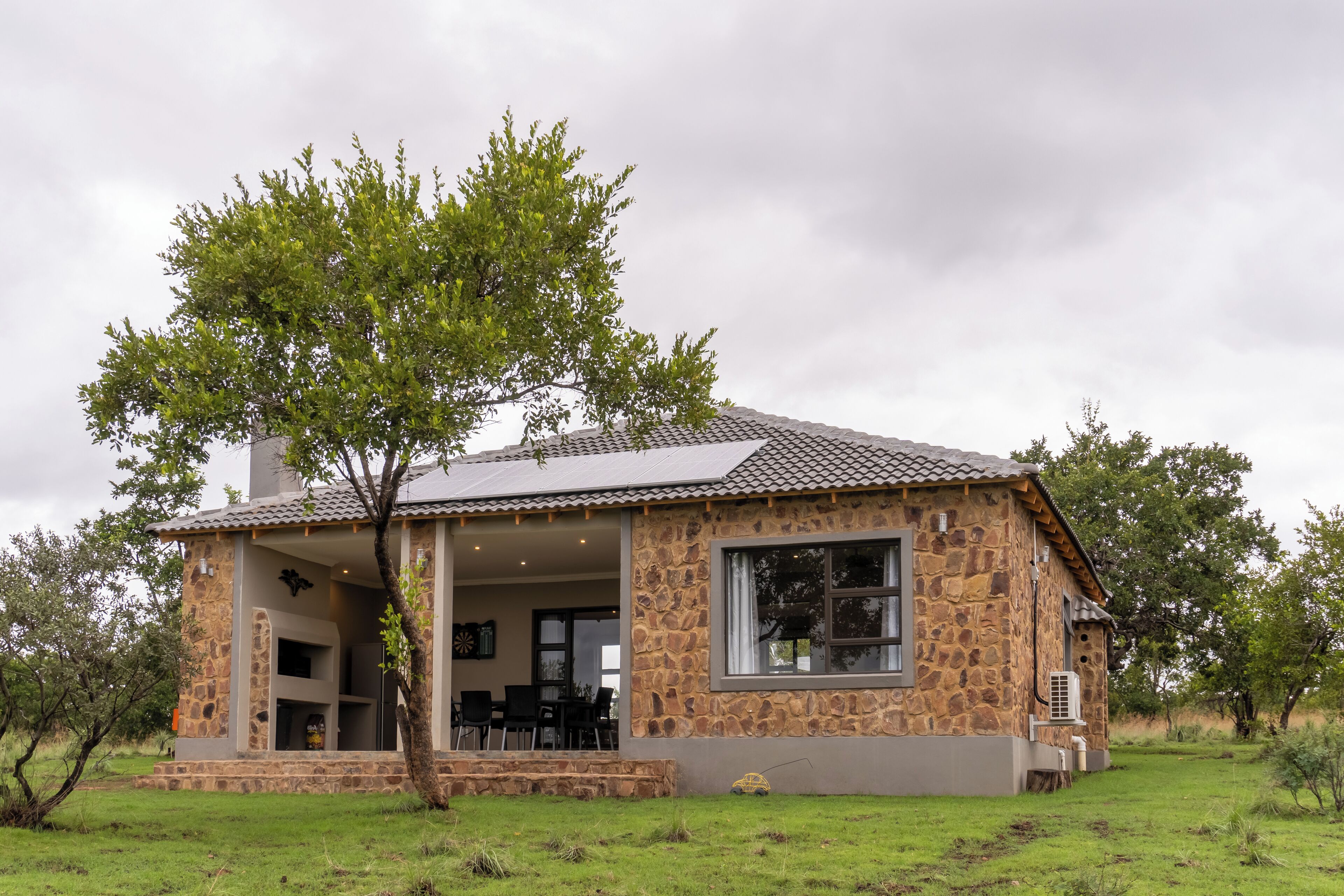 Rumah Mewah, pemandangan kolam renang | Eksterior